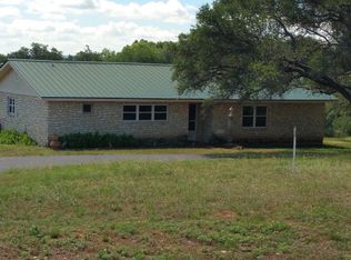 144 County Road 116, Llano, TX 78643