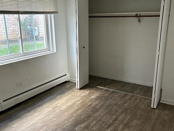 2nd image of 10408 Michael Todd Ter APT Ge