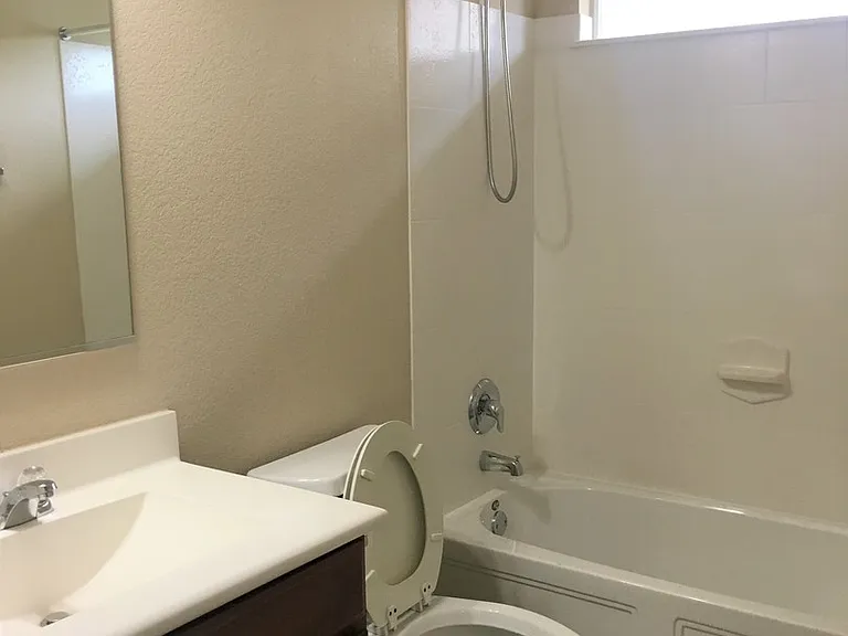 7005 Outfitter Dr — Photo 12