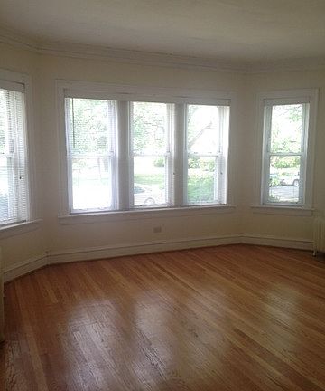 2nd image of 7745 S Indiana Ave