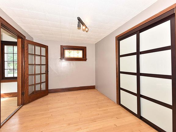 5th image of 334 N 60th STREET