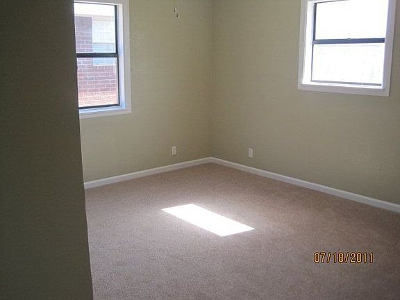 5th image of 8616 Duke Ave