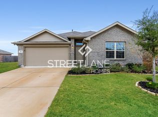 441 Pollyann Trl, Roanoke, TX 76052