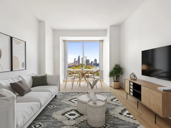 845 United Nations Plaza image 1 of 13