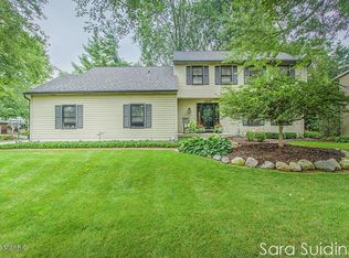 4240 Mohave Ct SW, Grandville, MI 49418
