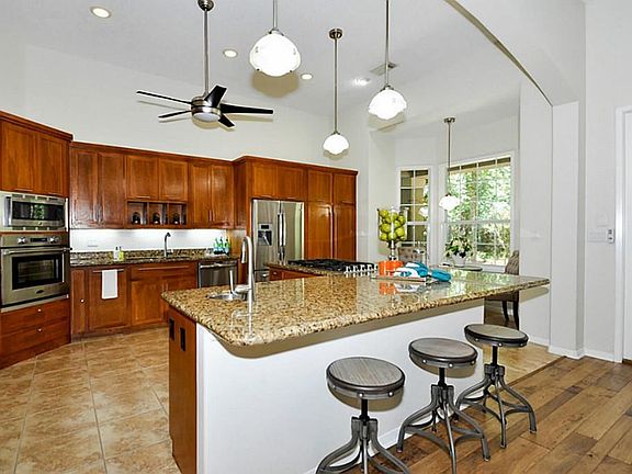 5th image of 17518 Indigo Hills Dr
