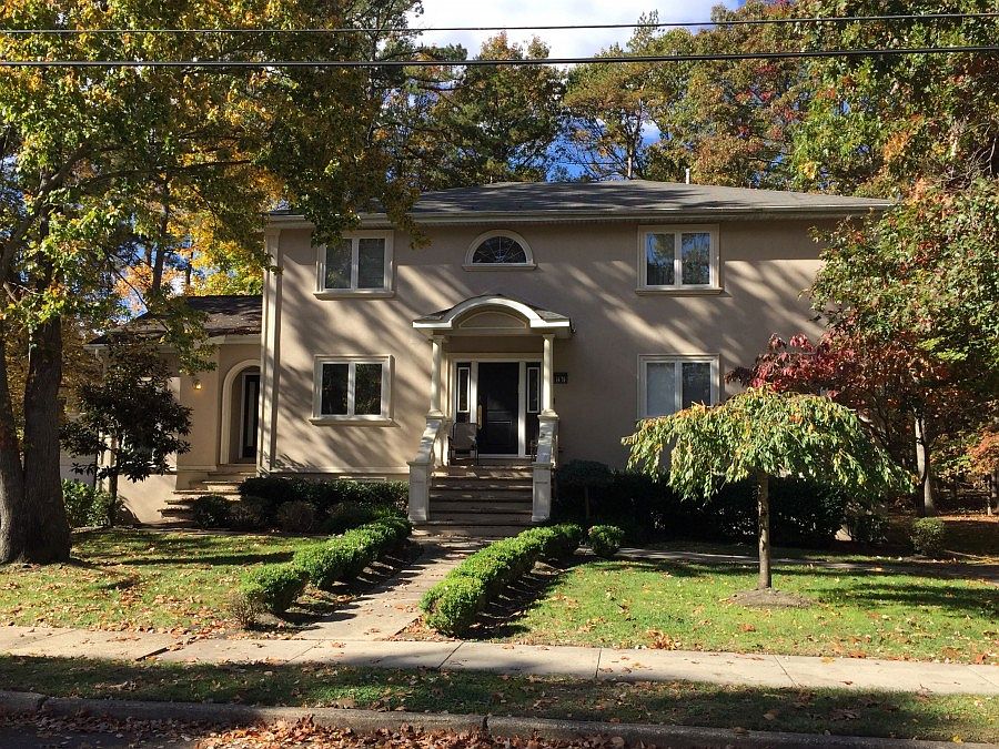 1st image of 1470 Parkside Dr
