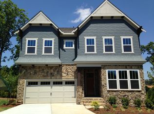 8209 Cranes View Pl E, Raleigh, NC 27615