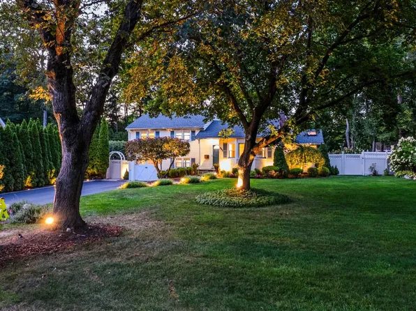 534 Pepper Ridge Road, Stamford, CT 06905