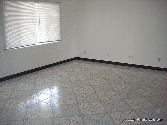 3rd image of 4437 W Avalon Dr