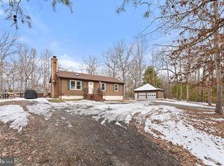 14461 Snake Castle Rd, Sumerduck, VA 22742