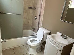 7254 Independence Ave #2, Canoga Park, CA 91303