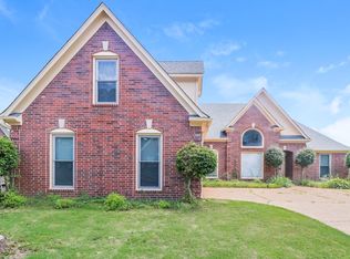 9401 Starcross Ave, Cordova, TN 38016