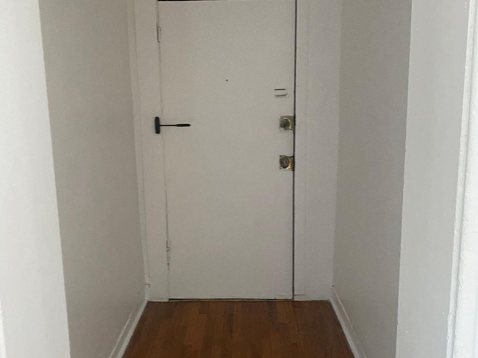 2nd image of 49 Hill St #201