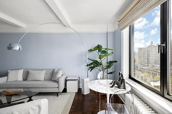 Sold by Compass | media 3