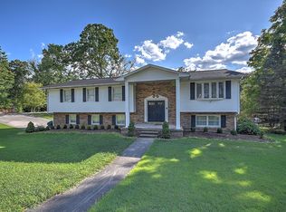 2613 Brighton Ct, Kingsport, TN 37660