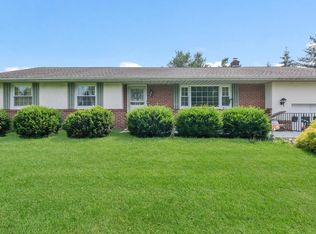 3142 Pickertown Rd, Warrington, PA 18976