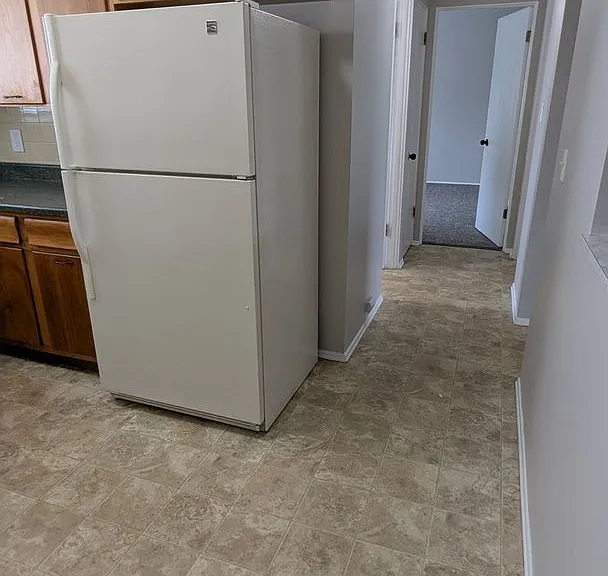 509-515 Zahn Dr — Photo 8