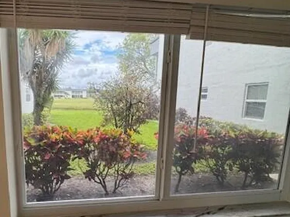 6 Normandy A, Delray Beach, FL 33484