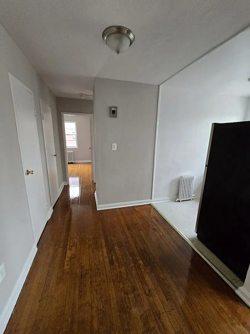 208 Kenilworth Ave Ne — Photo 4