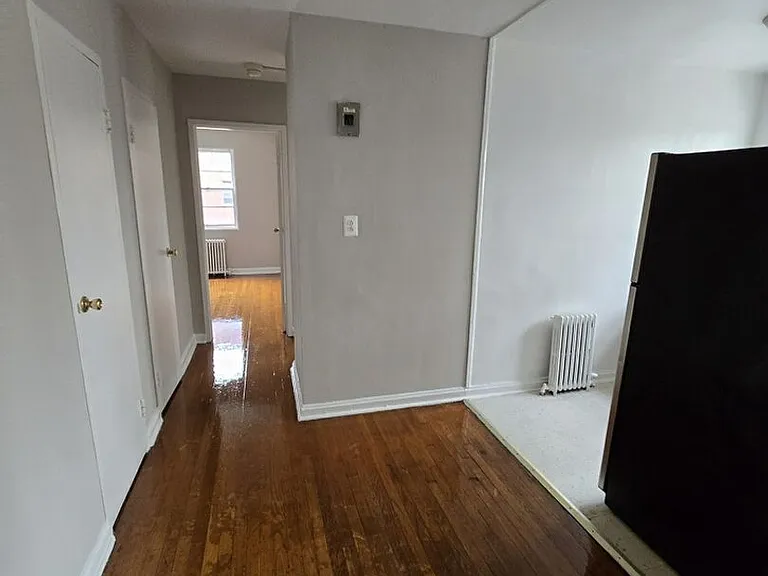 208 Kenilworth Ave NE — Photo 13