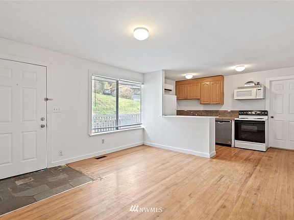 4th image of 10601 55th Ave S #1