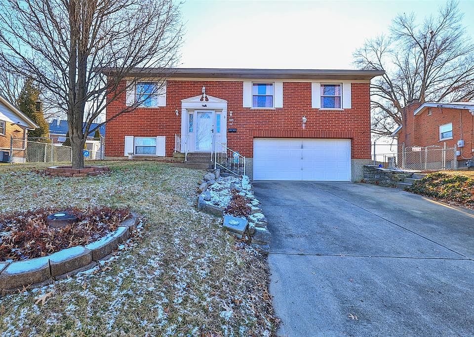 1st image of 554 Covedale Ave