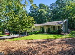 745 Holland Rd, Kennesaw, GA 30127