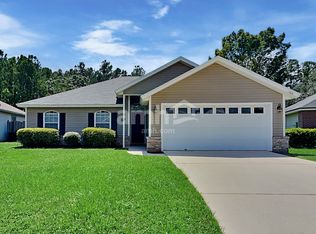 1767 Saw Lake Dr, Middleburg, FL 32068