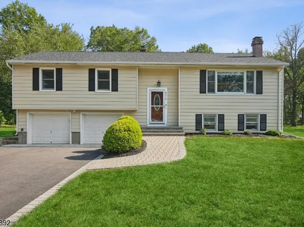 516 Spring Valley Dr, Bridgewater Twp., NJ 08807