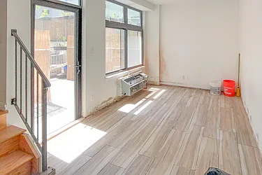 Rented by MySpaceNYC