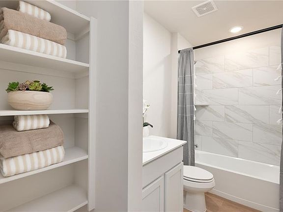 4th image of 30289 Lancaster Way