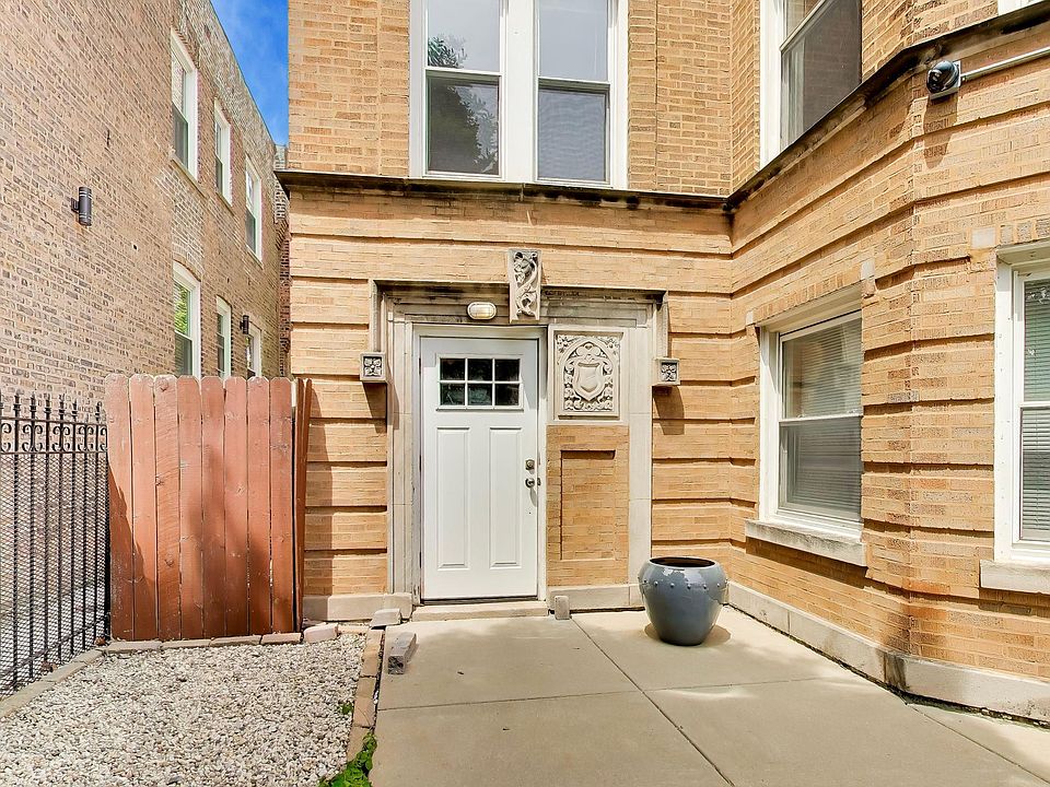 1st image of 3336 W Evergreen Ave