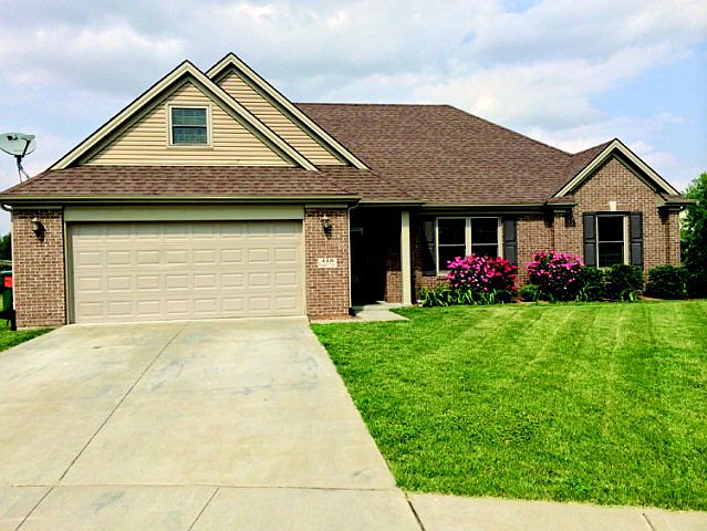 1st image of 418 Camden Circle