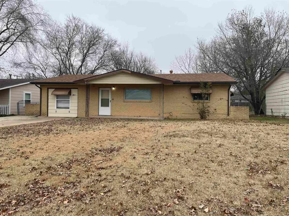 1821 N C St, Wellington, KS 67152