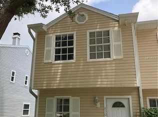 8501 J R Manor Dr, Tampa, FL 33634