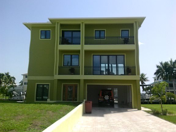 2nd image of 2292 Cherimoya Ln