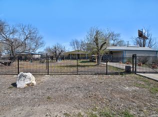 2740 Churchill, Converse, TX 78109