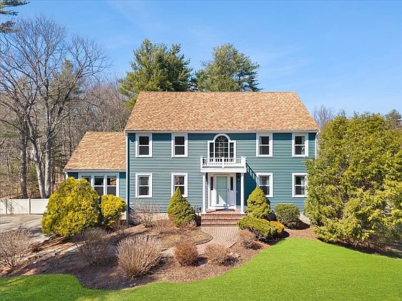 2nd image of 78 Gretchen Way