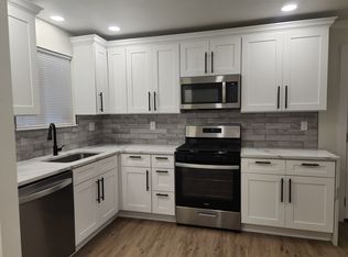 408 Elm St, Mascoutah, IL 62258
