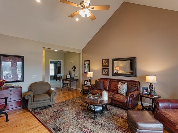 5th image of 95 Lilly Bell Dr
