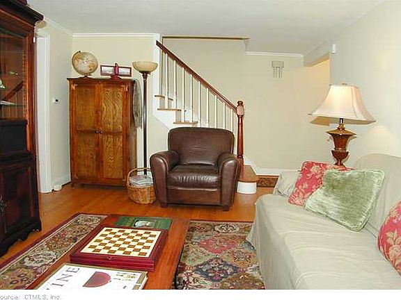 5th image of 763 Forbes St