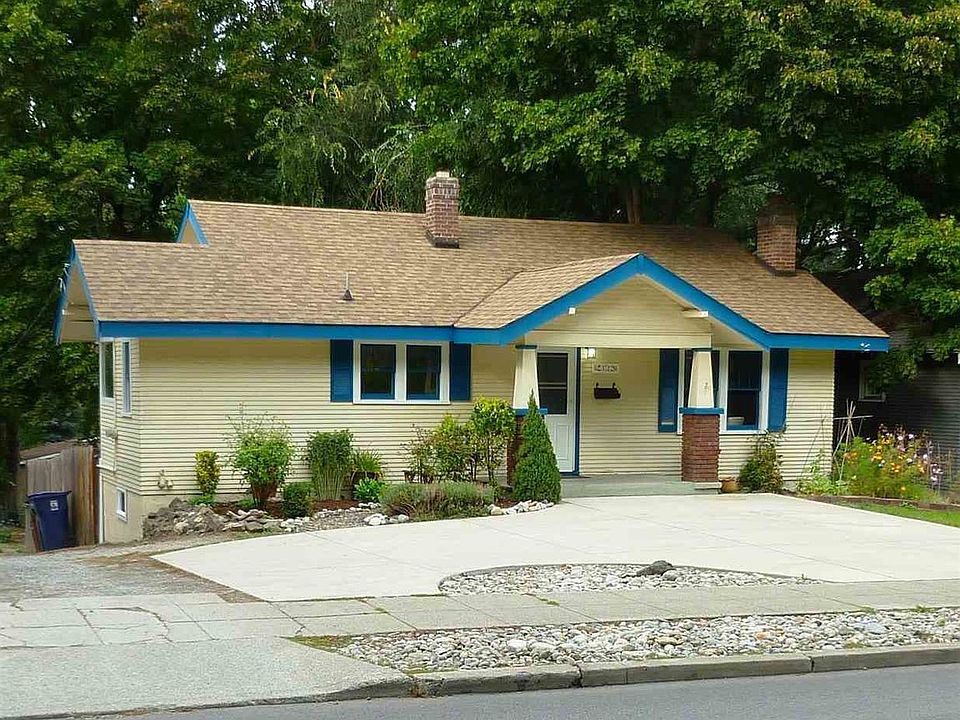 1st image of 2325 E 17th Ave