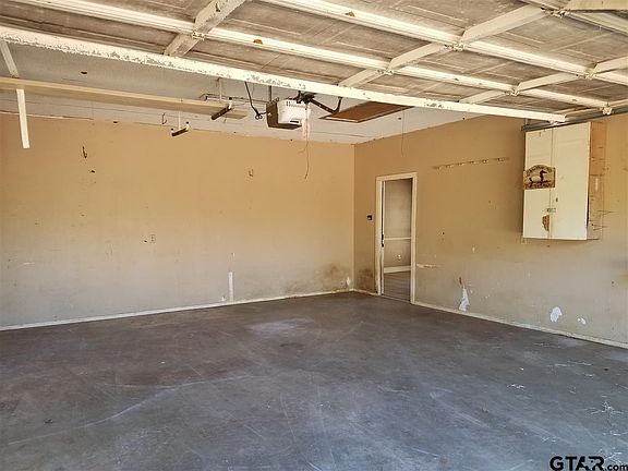 4th image of 17753 Fm 344 W