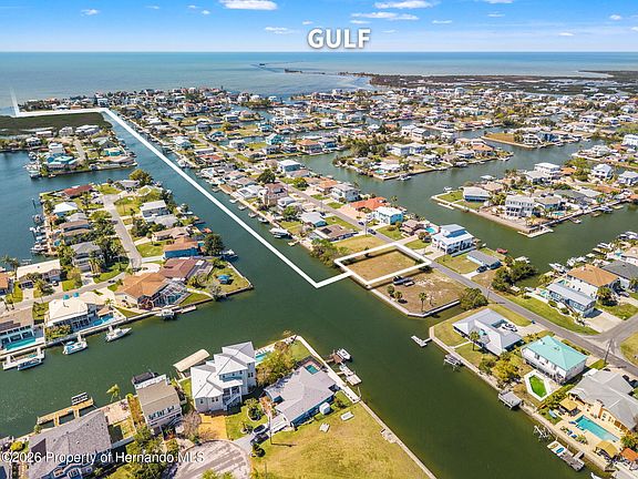 5th image of Gulfview Dr