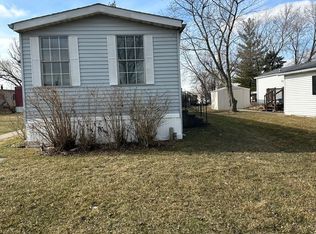 11 Hearthside Dr, Matteson, IL 60443