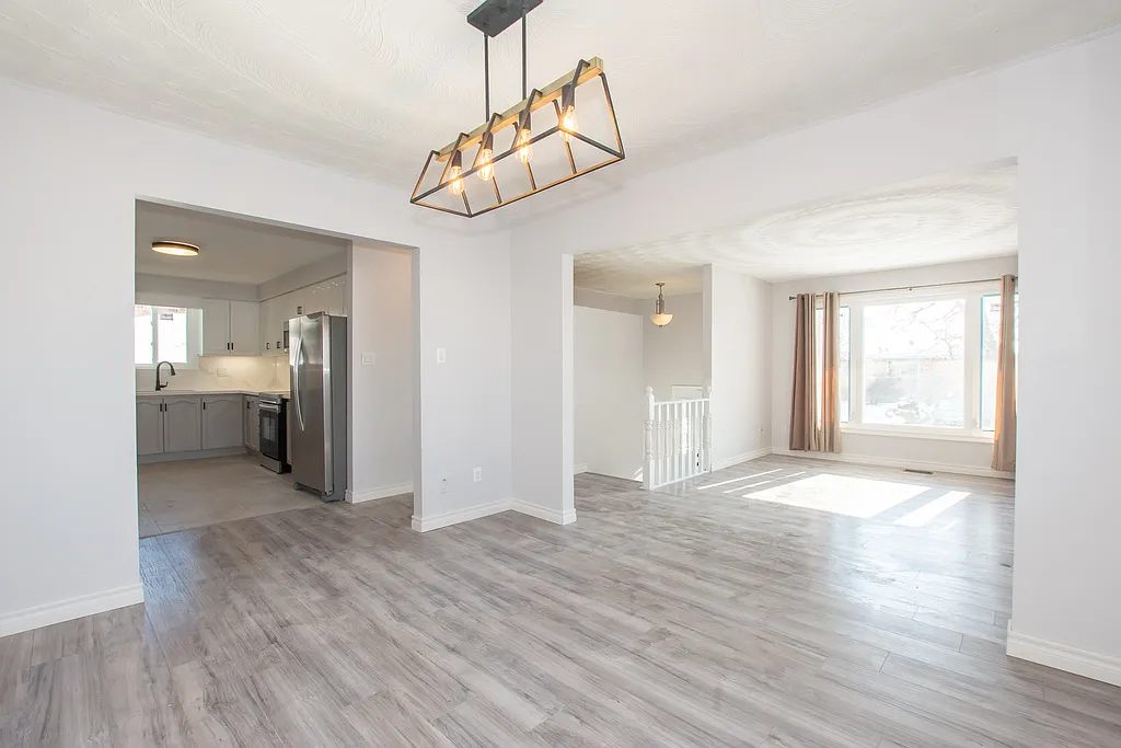 27 Rollins Drive - 1 — Photo 1