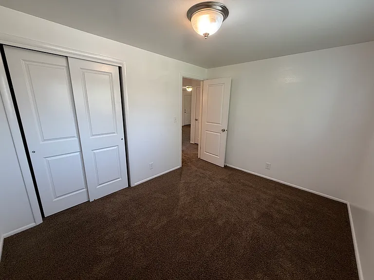 318 S 150 W #318 — Photo 7