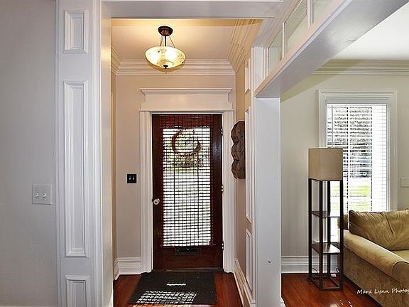 4th image of 27 Elm Ave