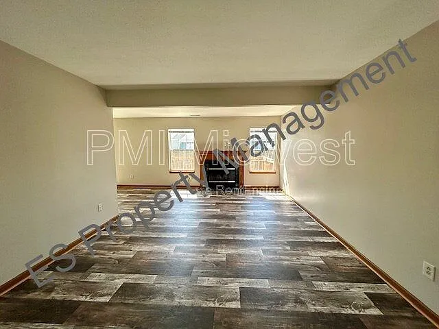 4322 Strawflower Dr — Photo 5
